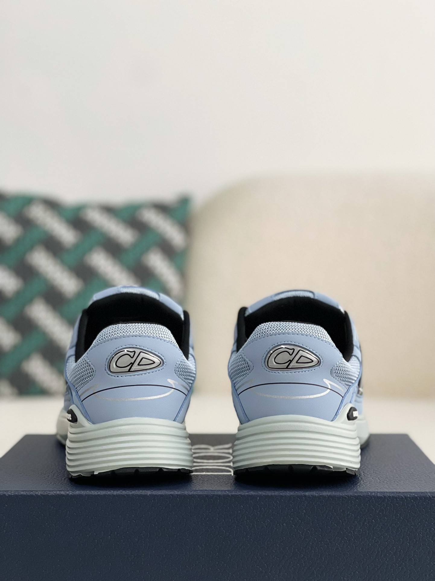 D*OR B30 New Sneaker