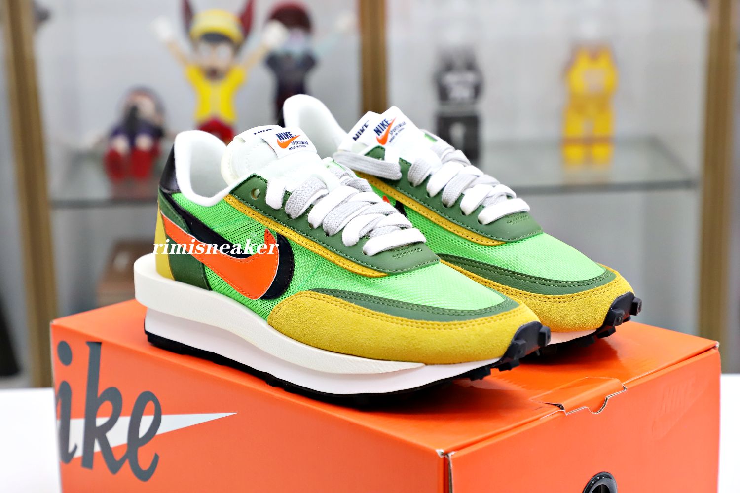 SACAI X LDWAFFLE