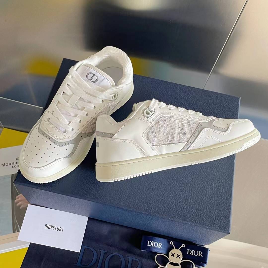 D*OR HIGH LEVEL B27 Sneaker