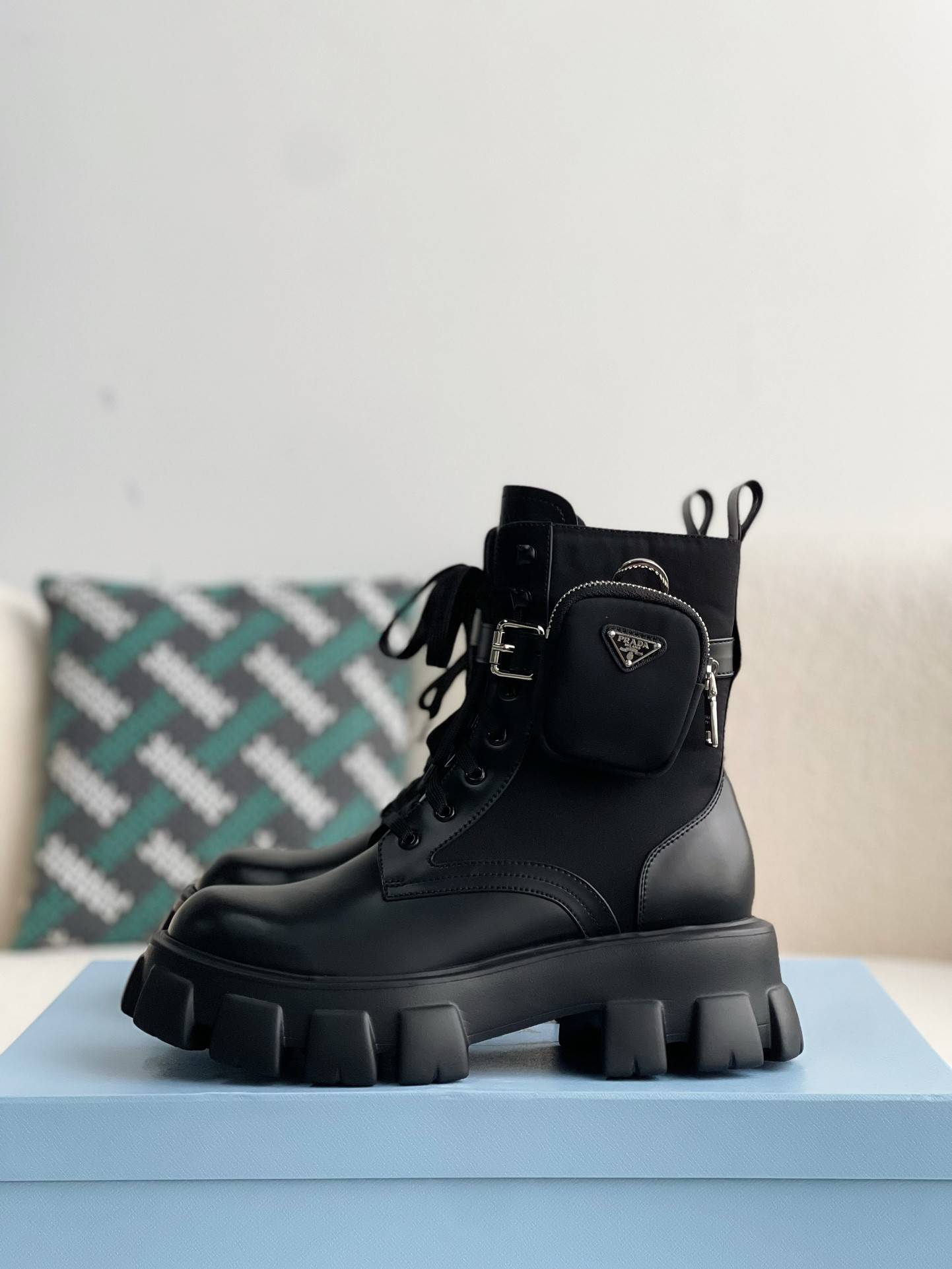 P*DA Cloudbus Thunder technology fabric sneakers