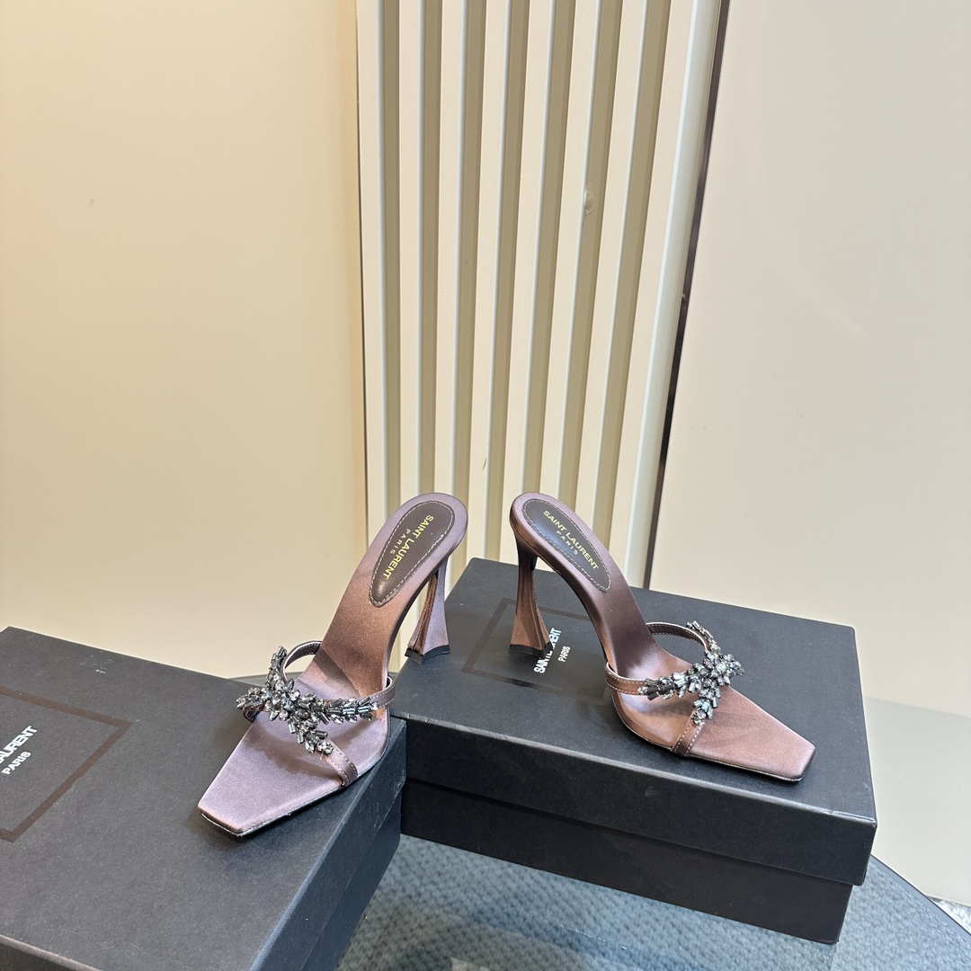 YSL 25ss/Spring and Summer New Runway Style Large Rhinestone High Heels Heel Height: 10.5cm Sandals Size: 35-39 (40 can be customized and not returned)