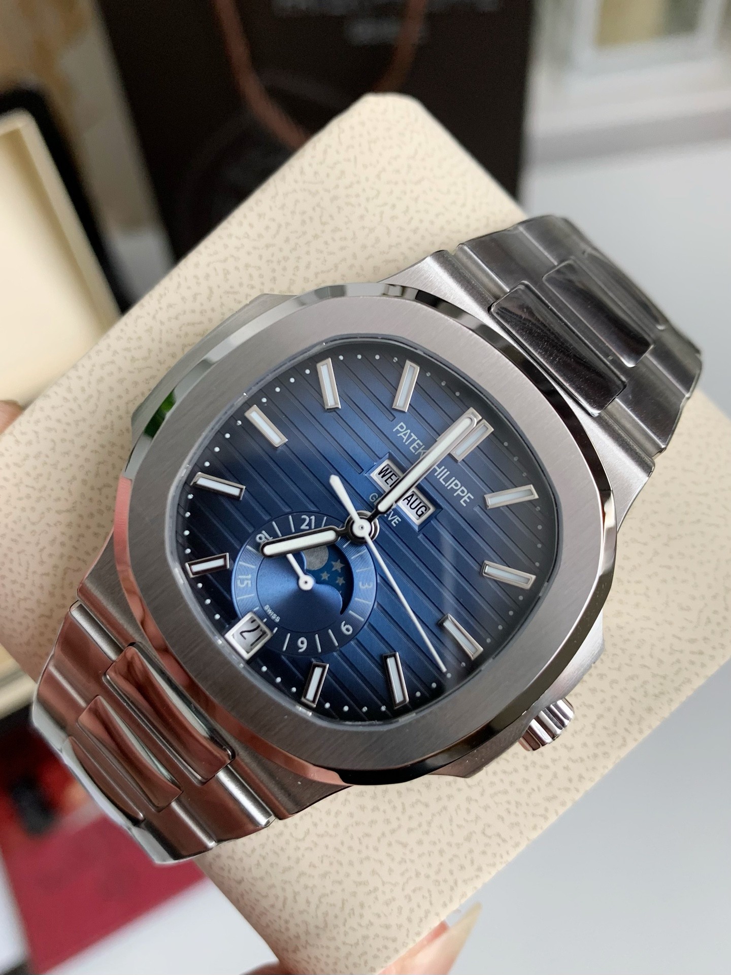 PATEK PHILIPPE 5726 series watch