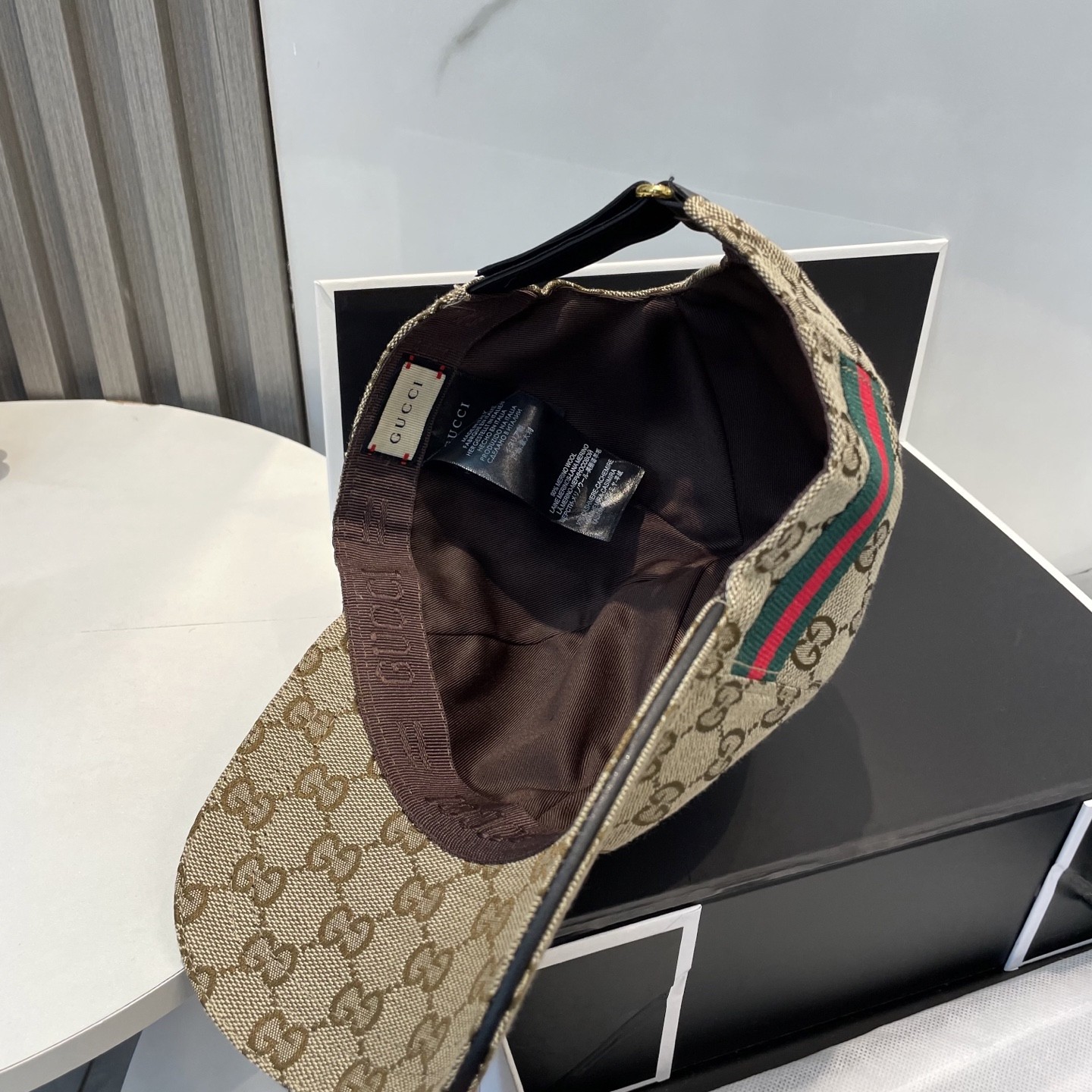 [#4925] G*u*i baseball cap peaked c ap hat