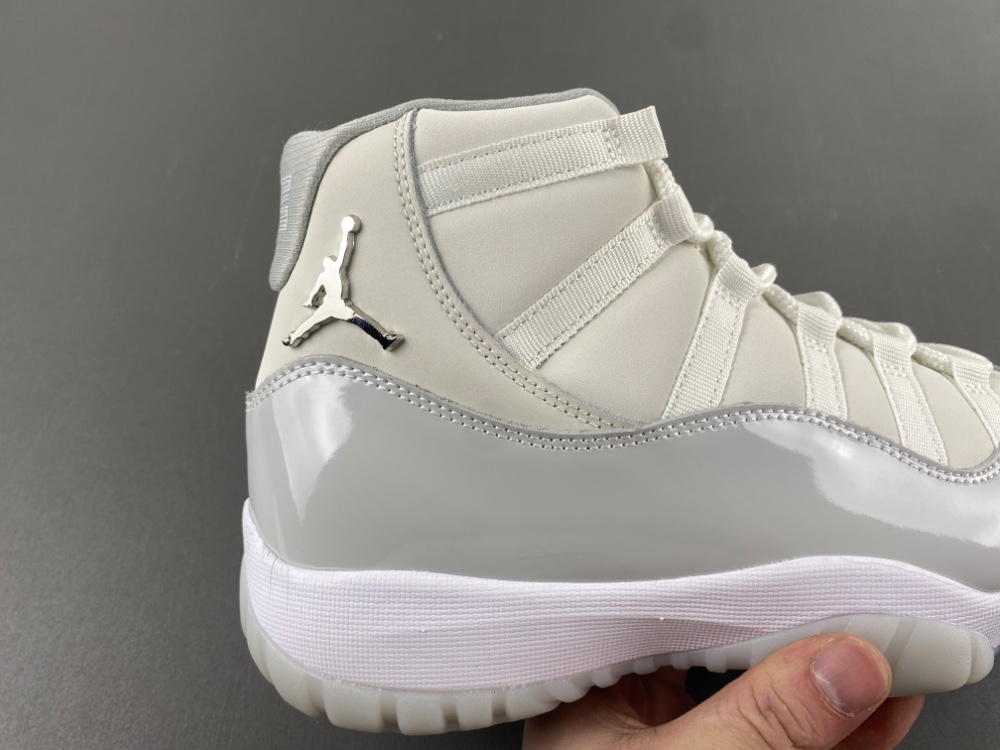 Jordan 11 Retro Grand Finale AR0715-110