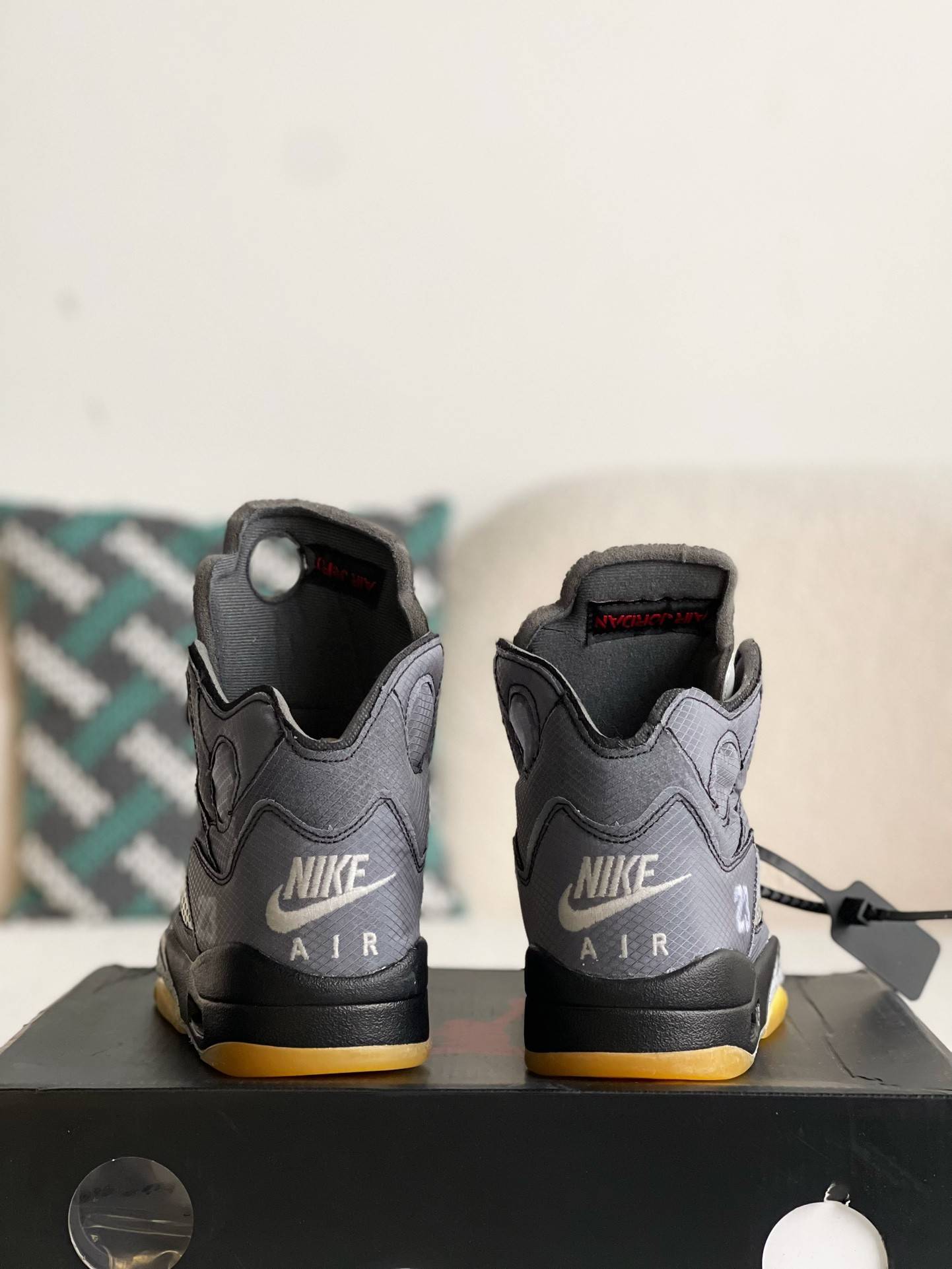 Jordan 5 Retro Off-White Muslin CT8480-001