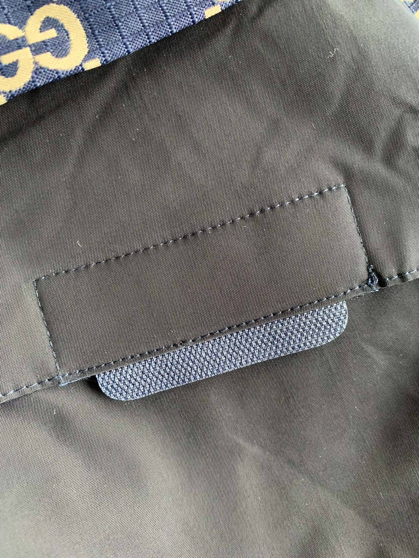 G*u*i jacket