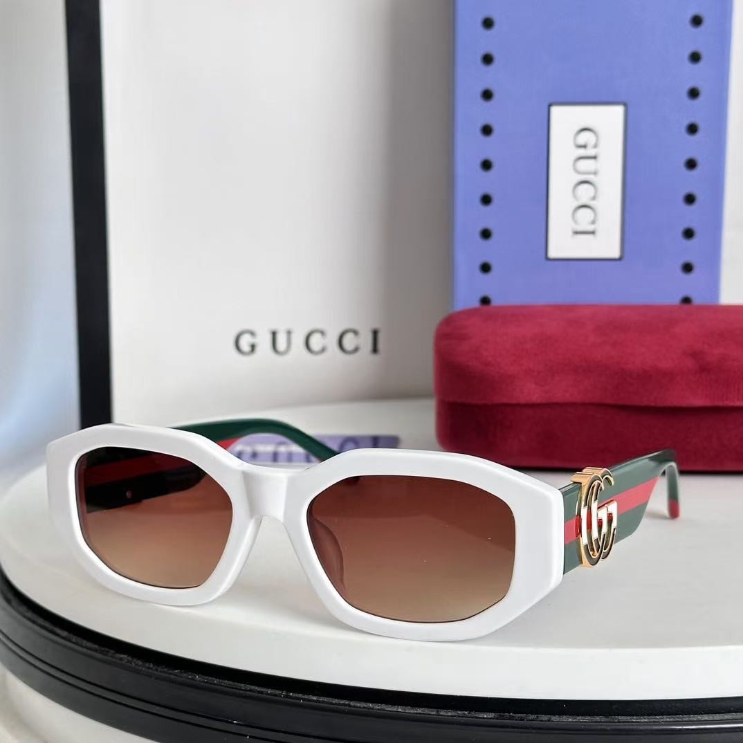 G*u*i new trend sunglasses