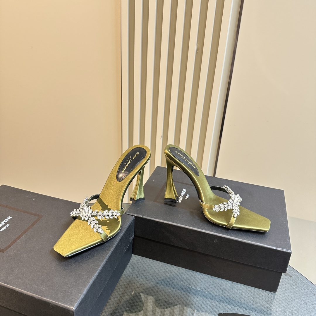 YSL 25ss/Spring and Summer New Runway Style Large Rhinestone High Heels Heel Height: 10.5cm Sandals Size: 35-39 (40 can be customized and not returned)
