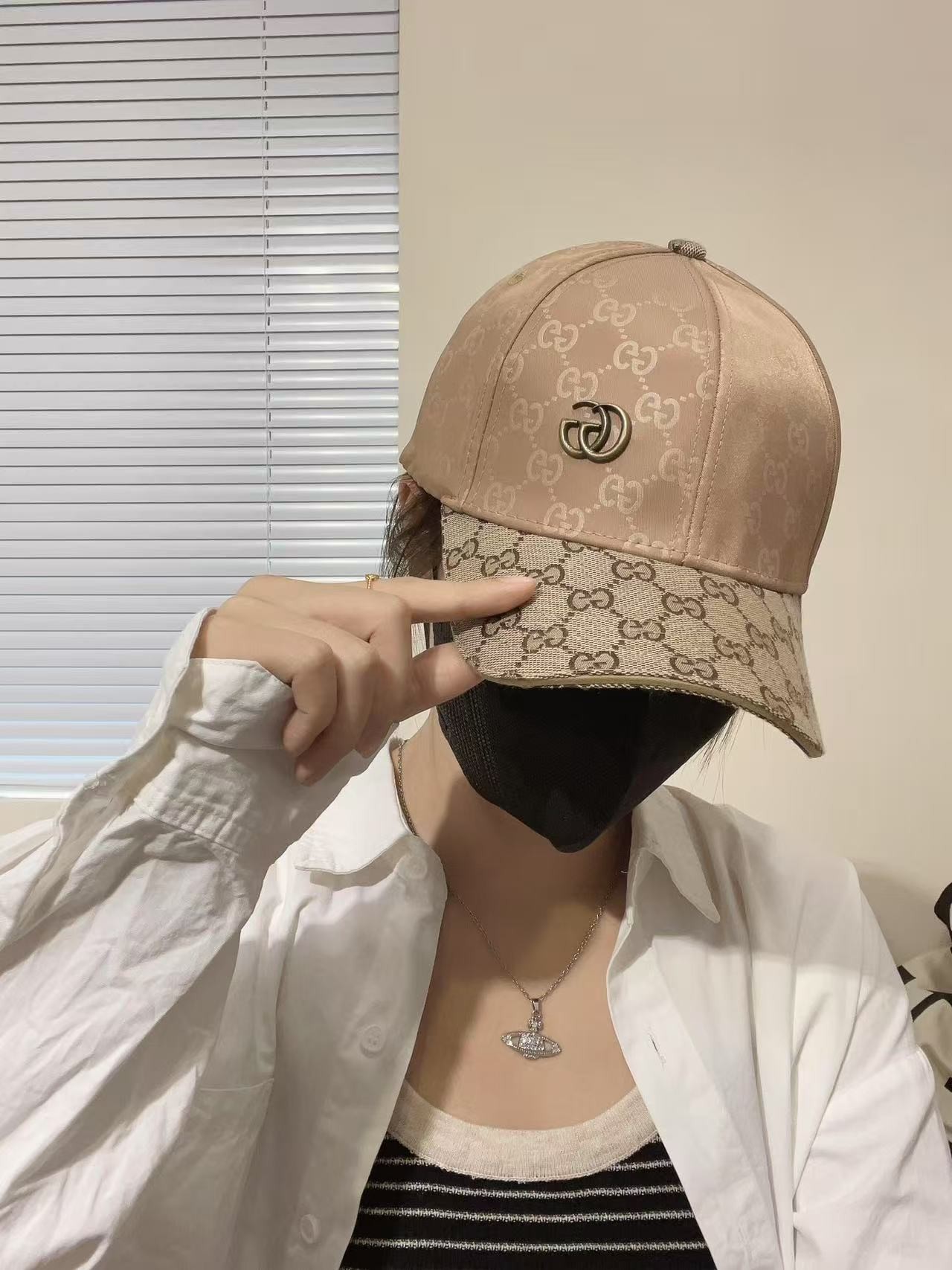 [#4822] G*u*i baseball cap peaked c ap hat