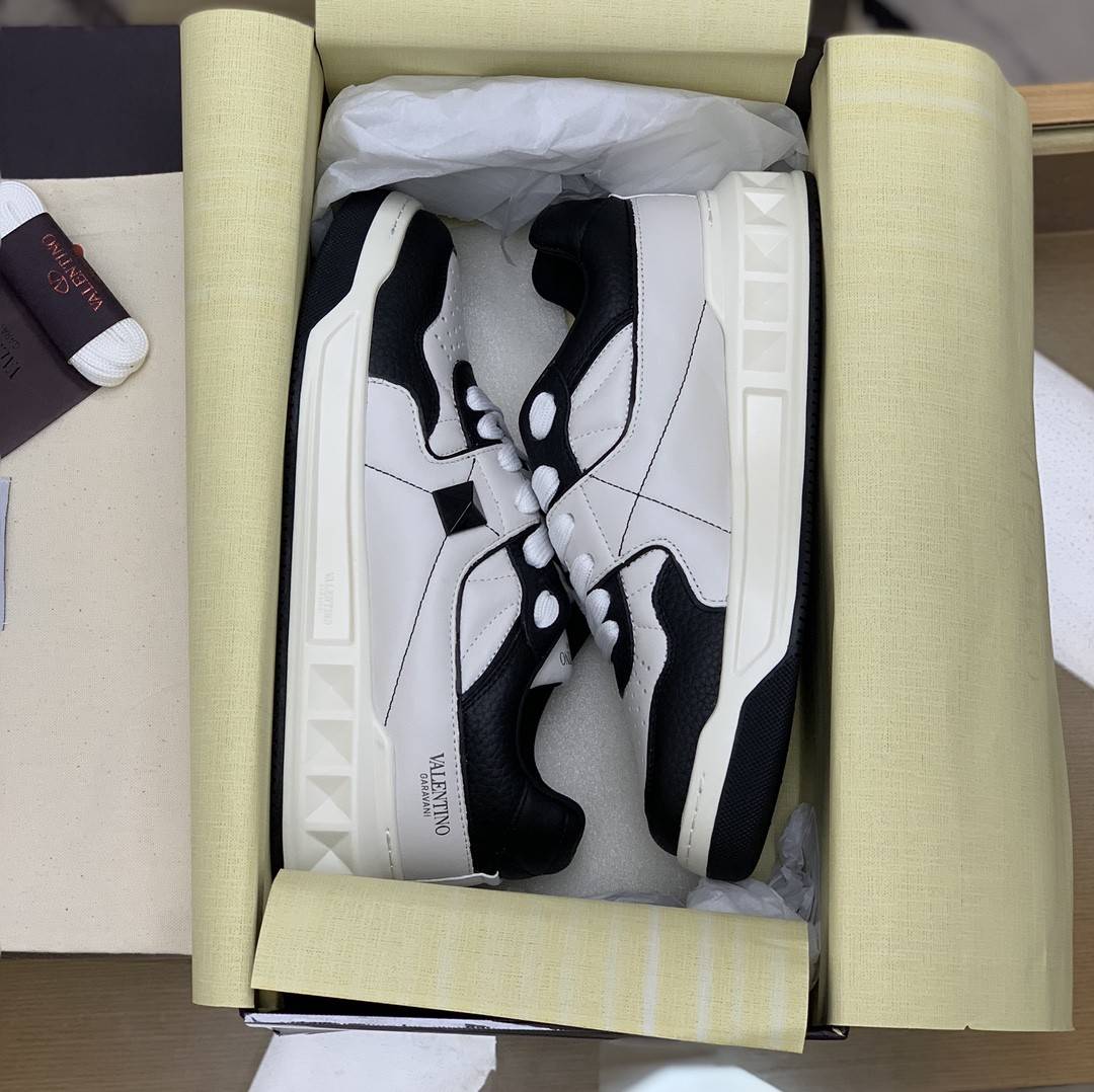 Valentino sneakers
