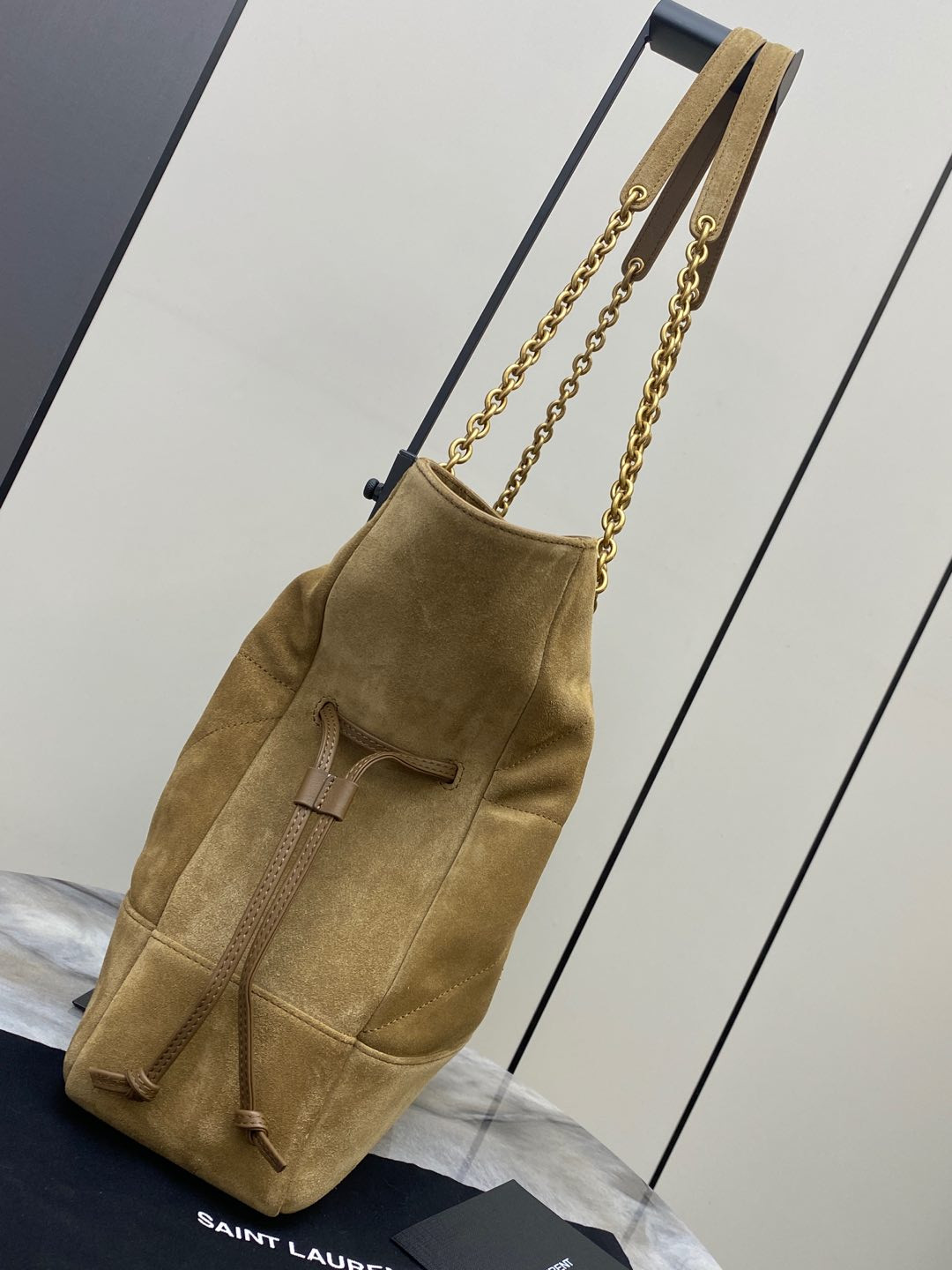 Ysl Jamie 4.3 Large Pochon