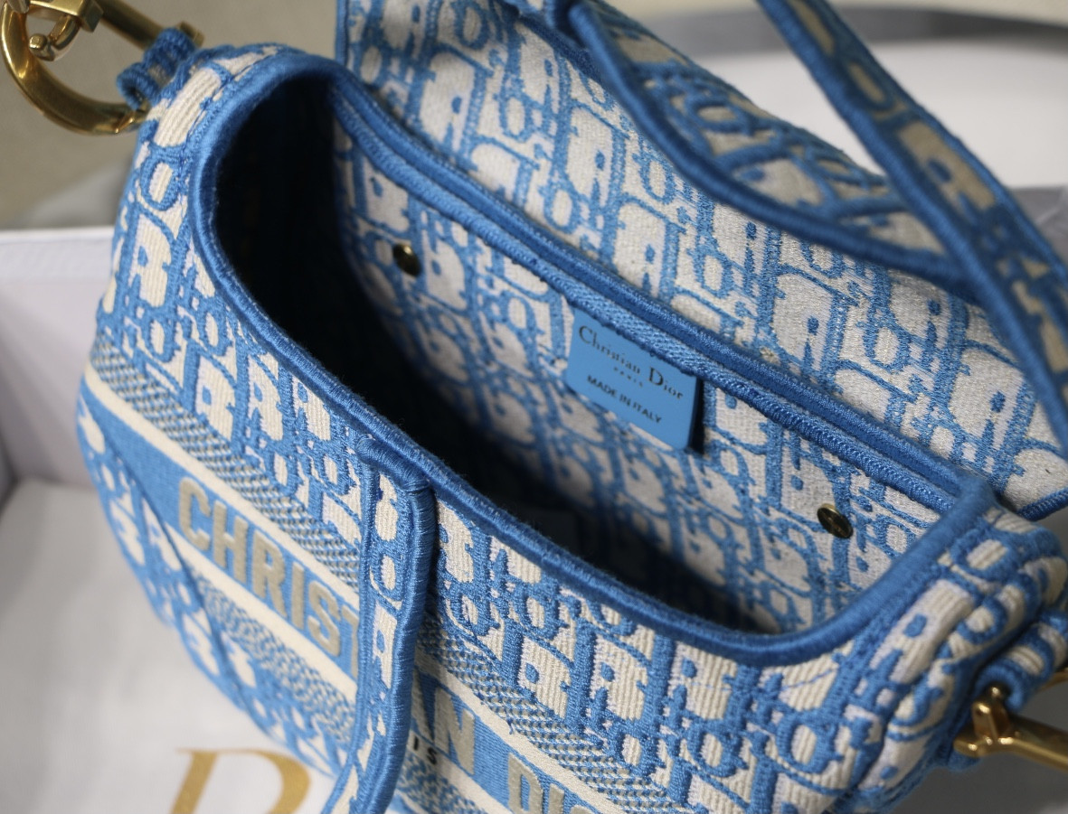 SADDLE BAG