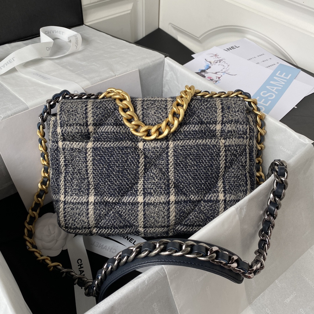 Chanle 19 Handbag