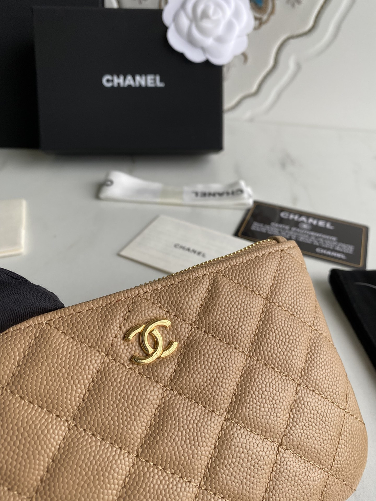 Chanle Zipped Wallet