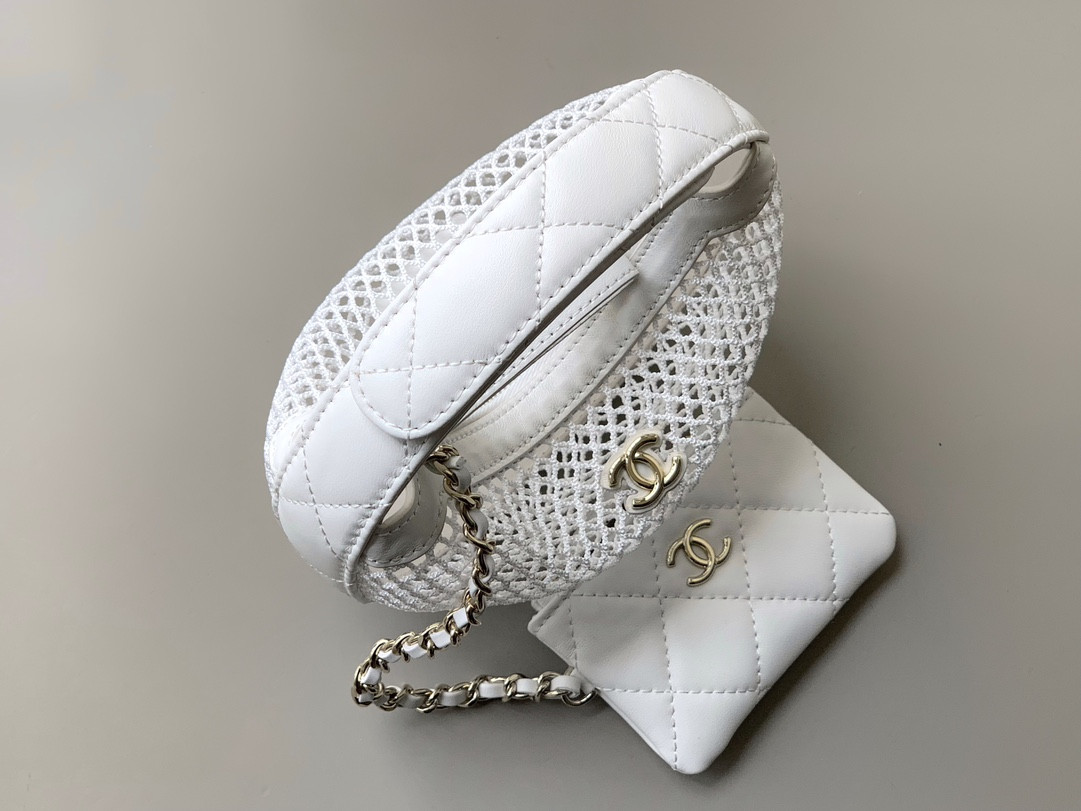 Chanel 25s Handbag