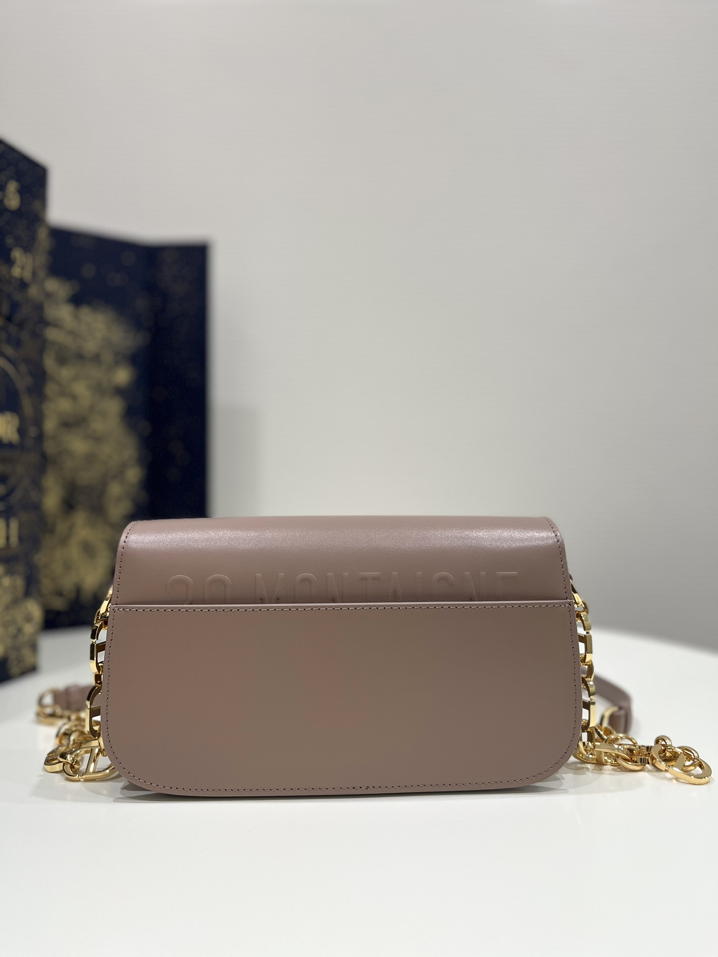30 Montaigne Bag