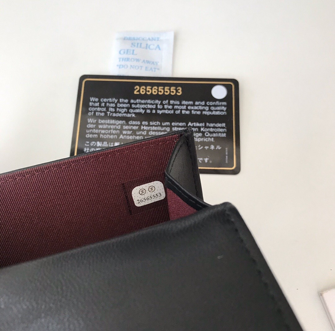 Chanle Flap Wallet