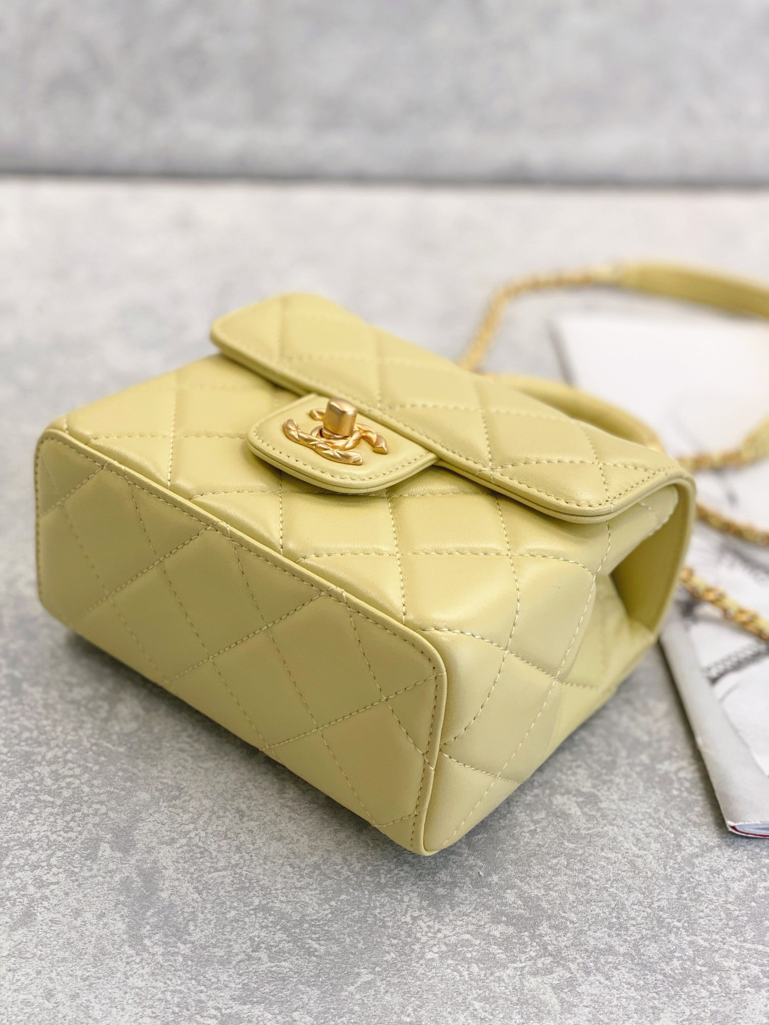 Chanle Flap Bag