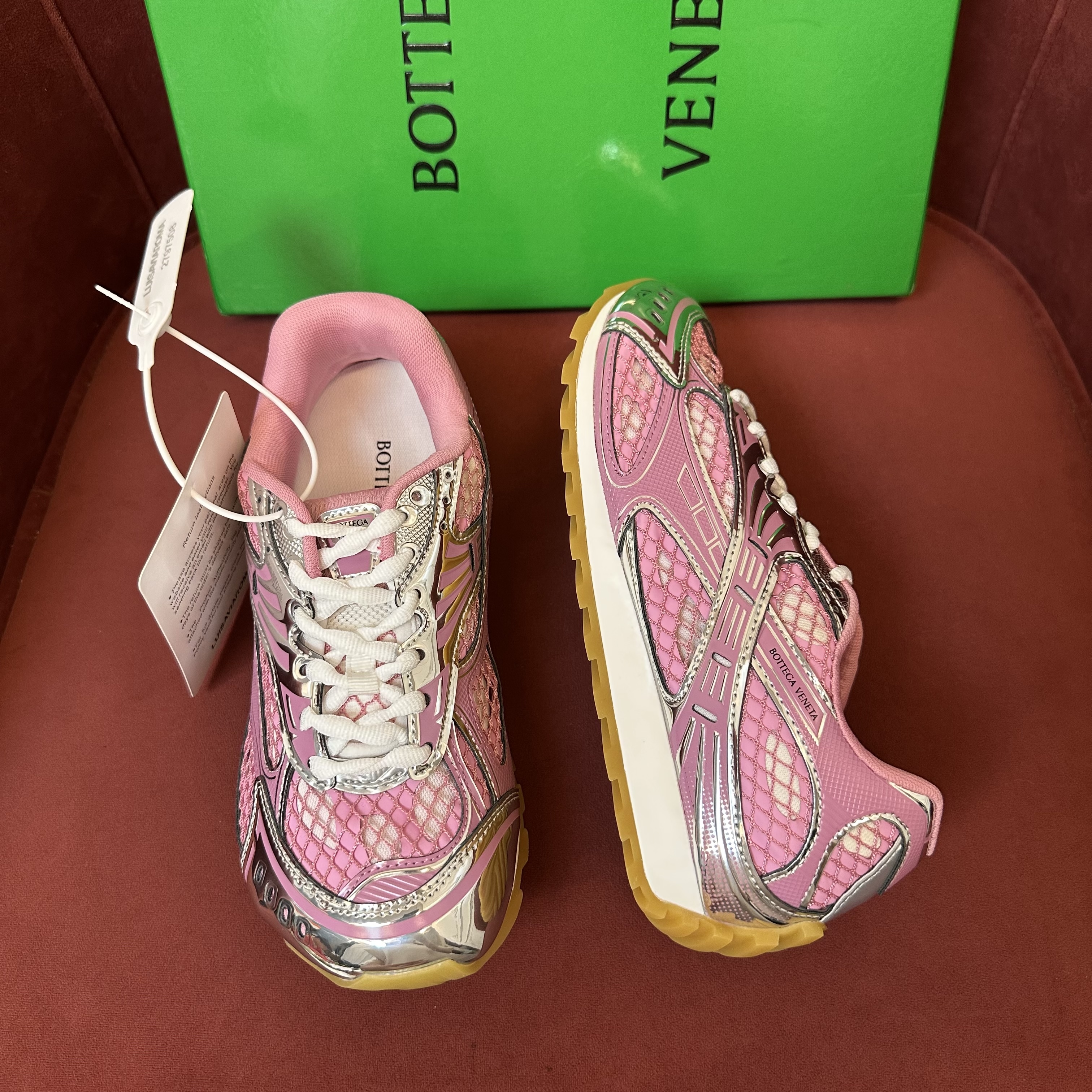 Bottega Veneta Orbit Sneaker Gloss/silver