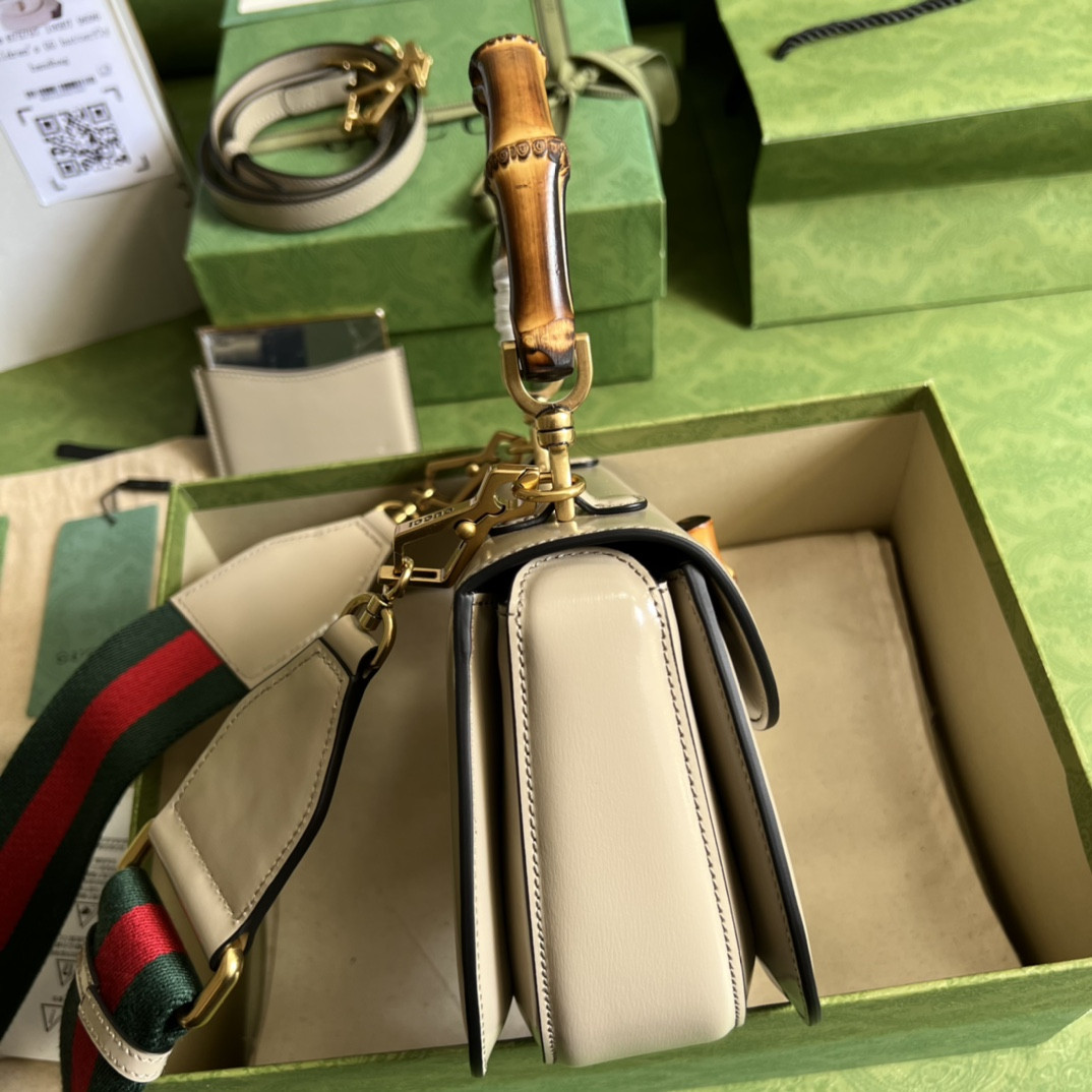 G*u*i bamboo 1947 bag