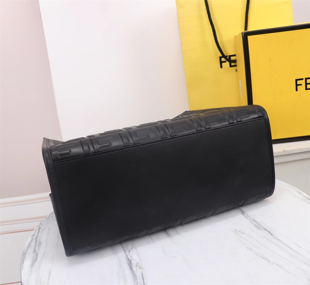 FENDI SUNSHINE TOTE
