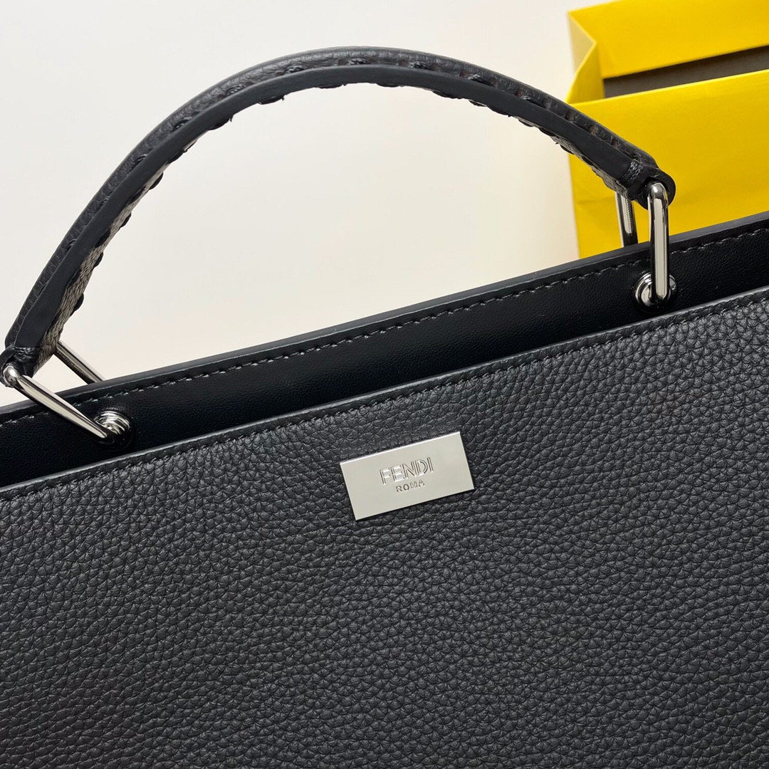 Fendi Peekaboo