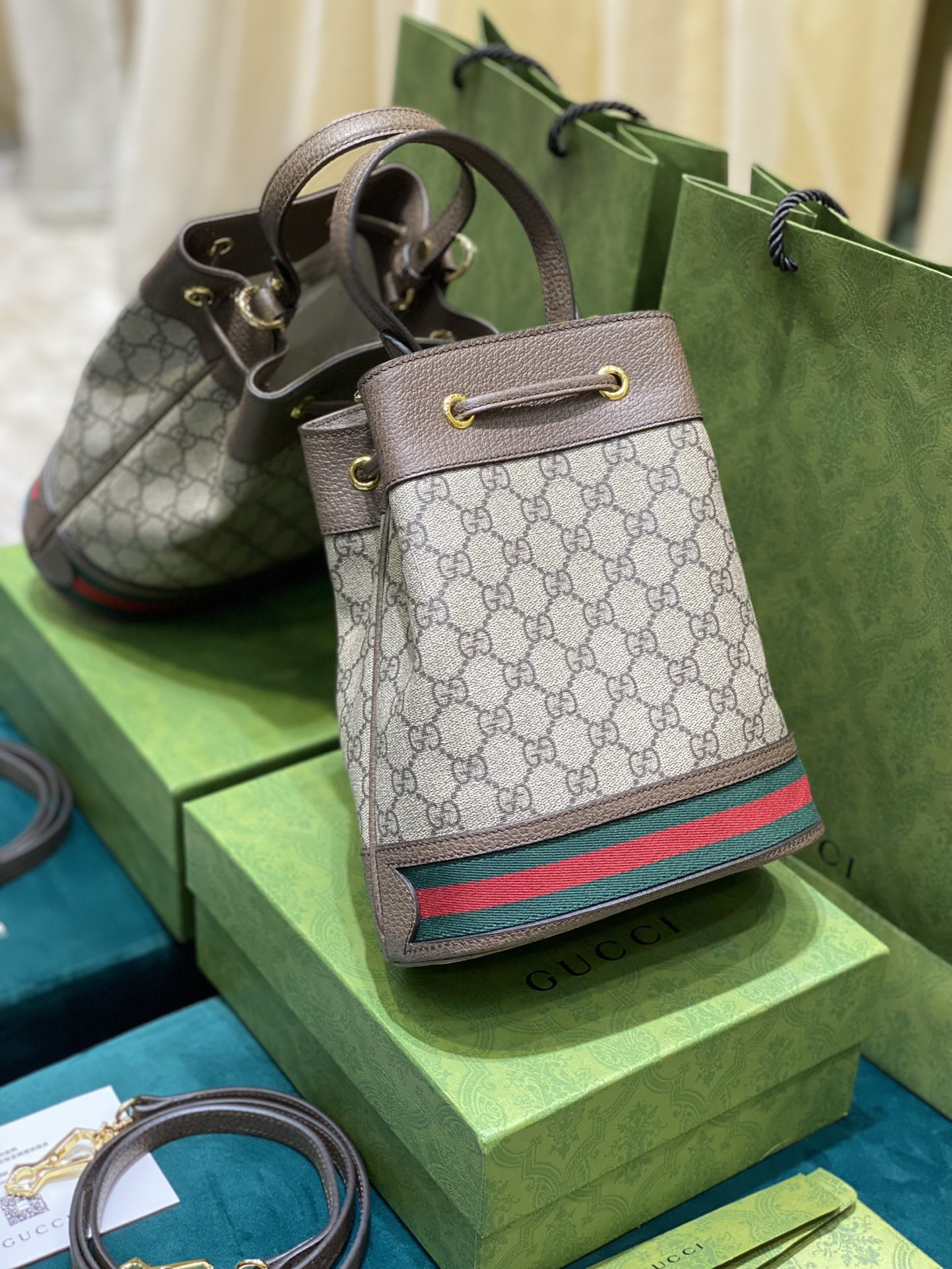G*u*i ophidia bag