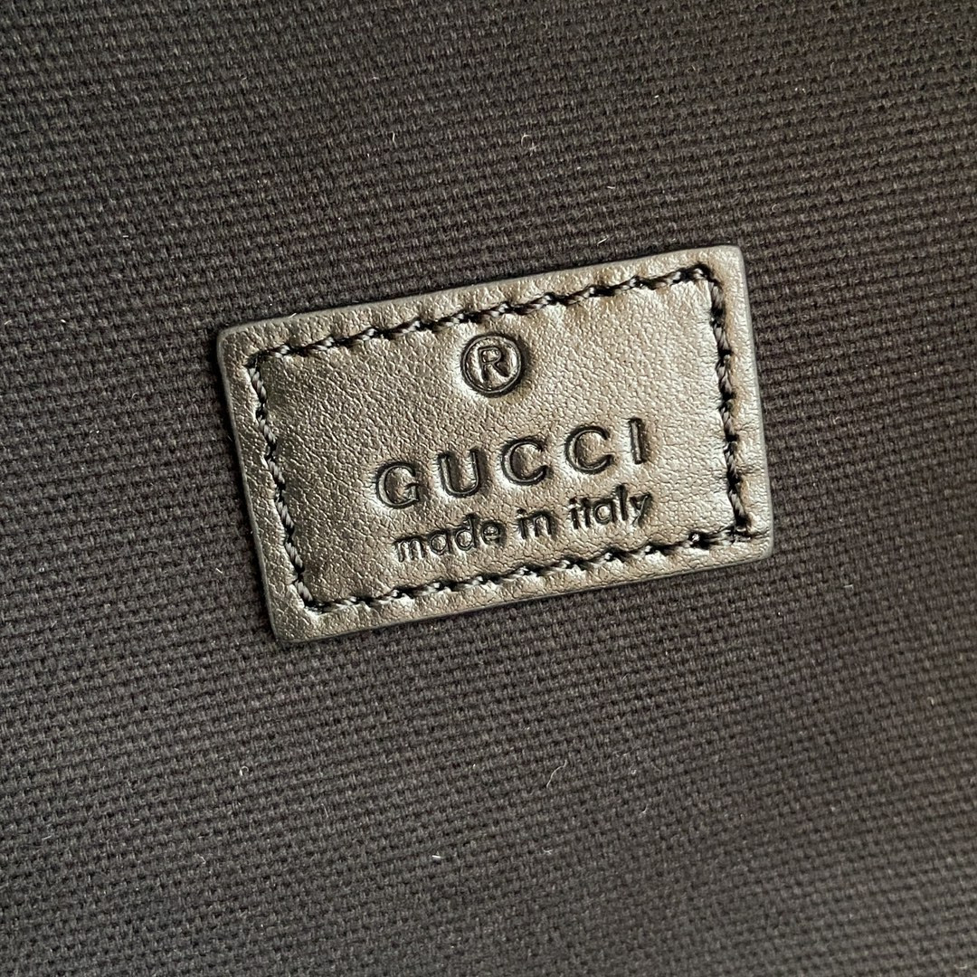 G*u*i gg spreme backpack