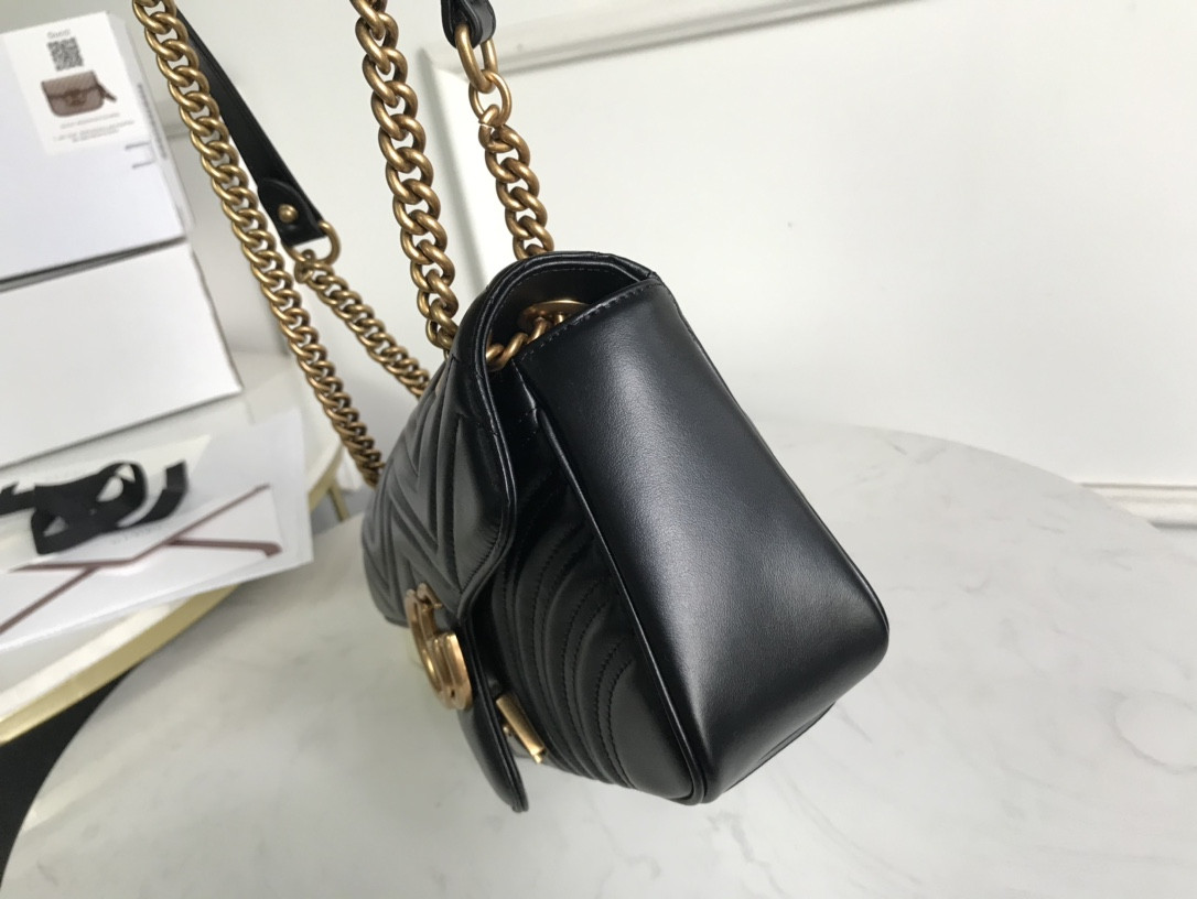 G*u*i gg marmont bag
