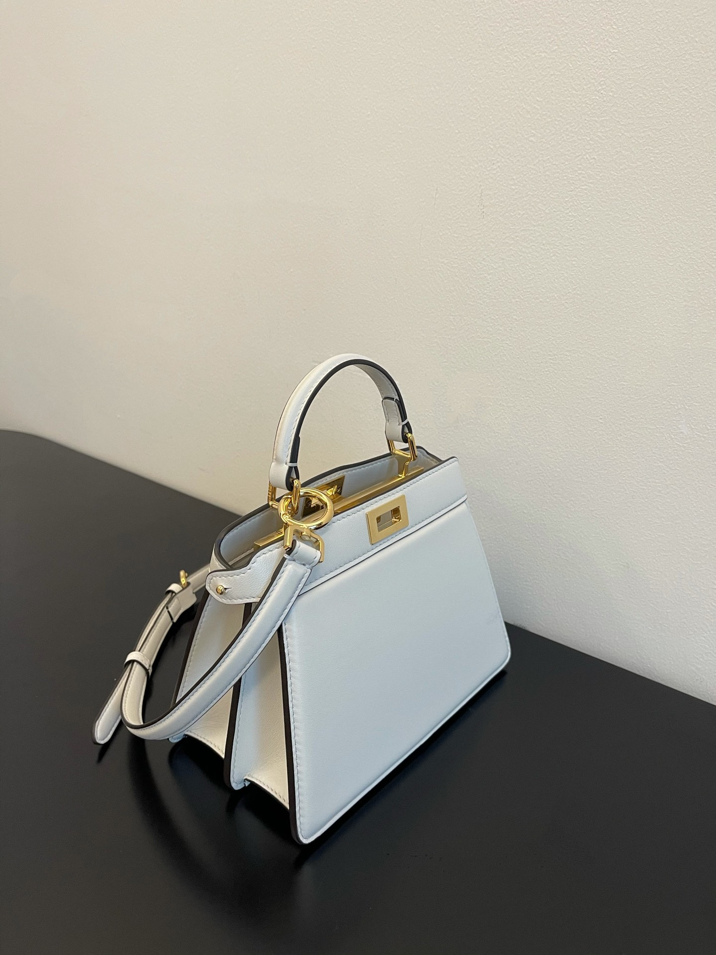 Fendi Peekaboo Iseeu Petite