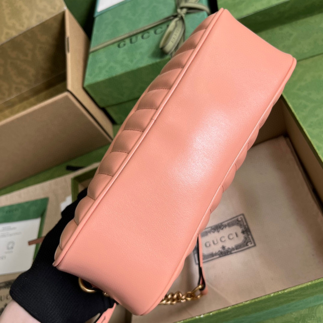 G*u*i gg marmont bag
