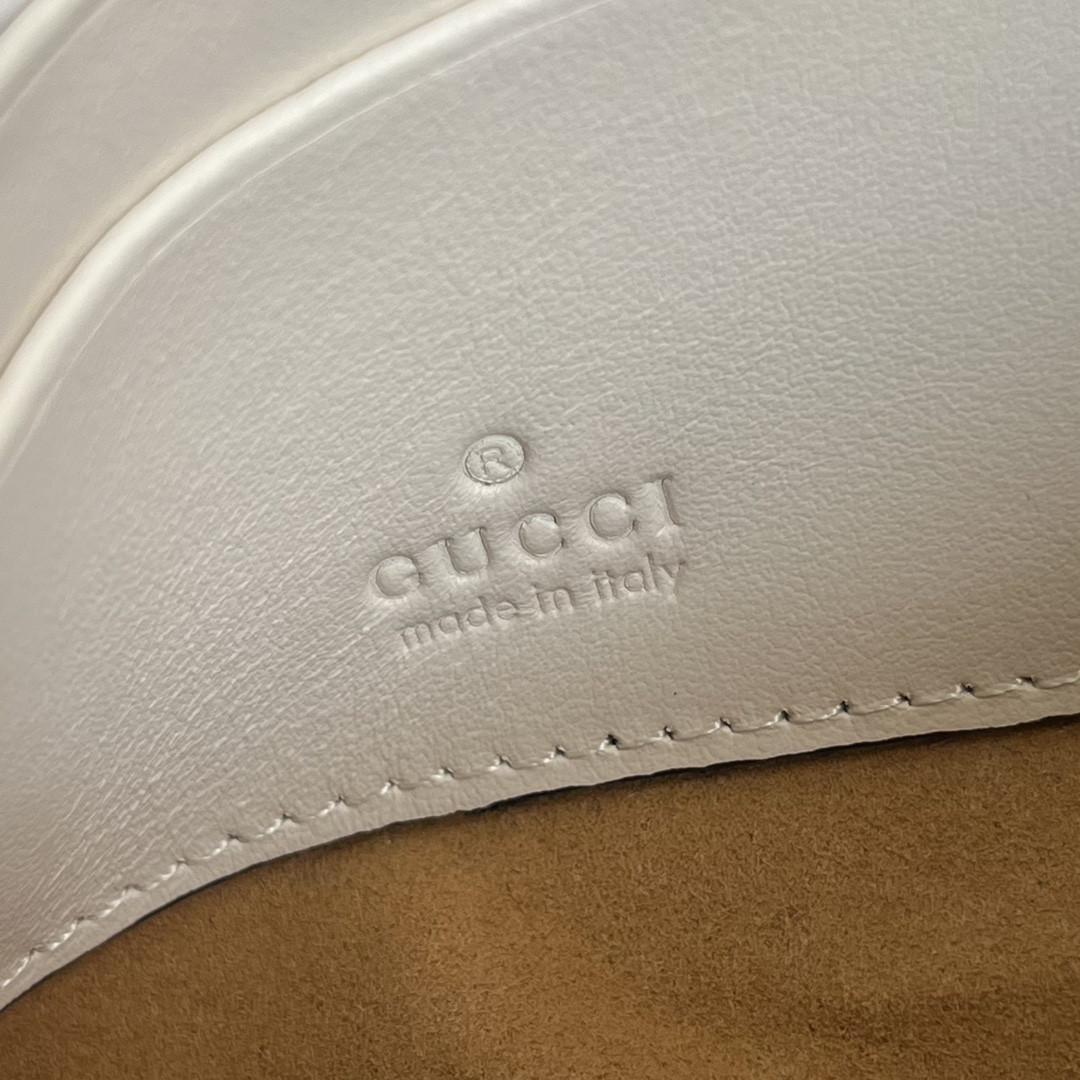 G*u*i gg marmont bag